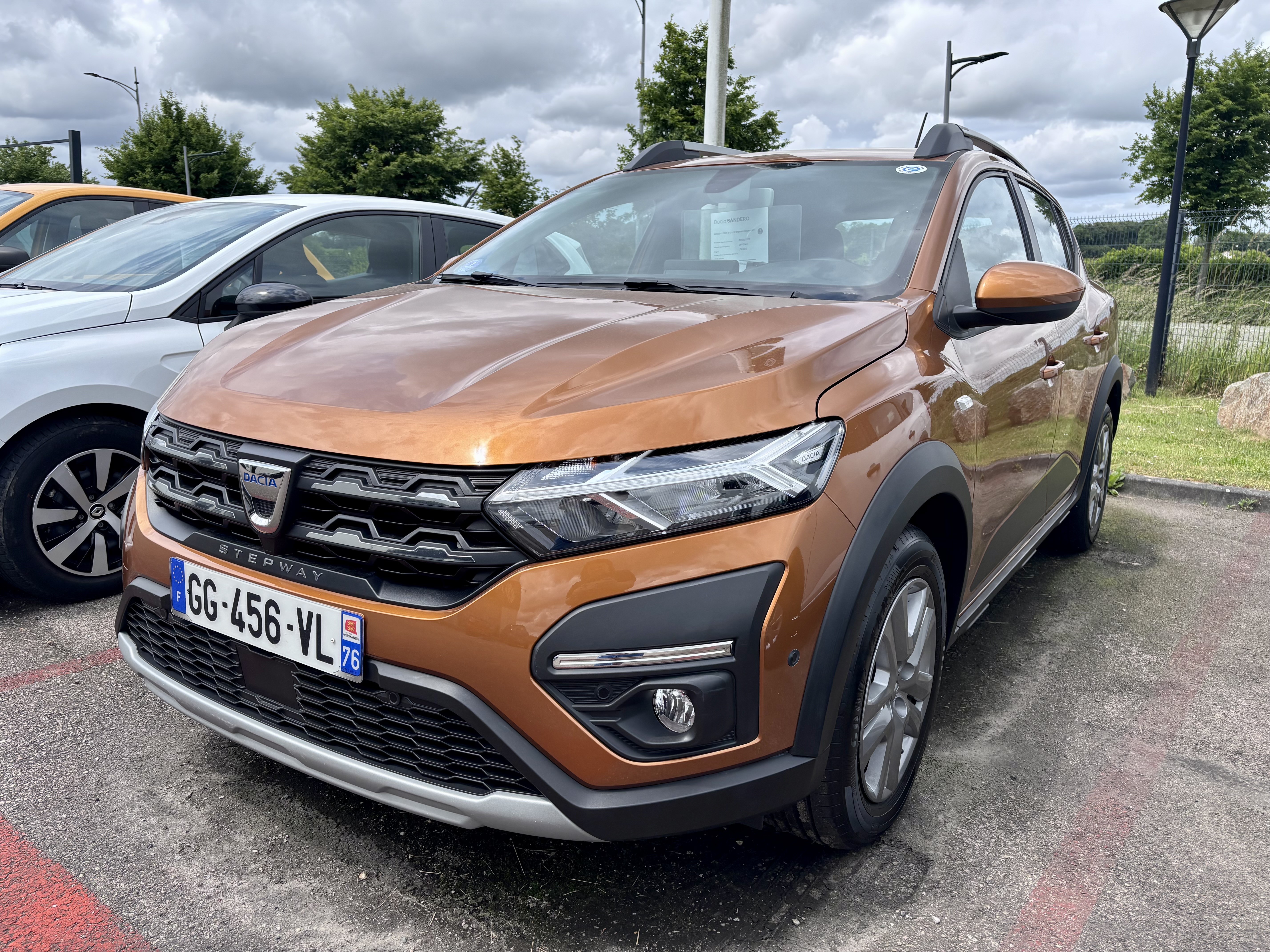 SANDERO ECO-G 100 – 22 STEPWAY CONFORT